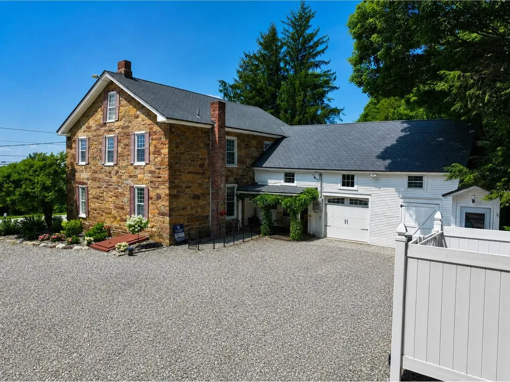 383 St. Albans Road Swanton VT 05488