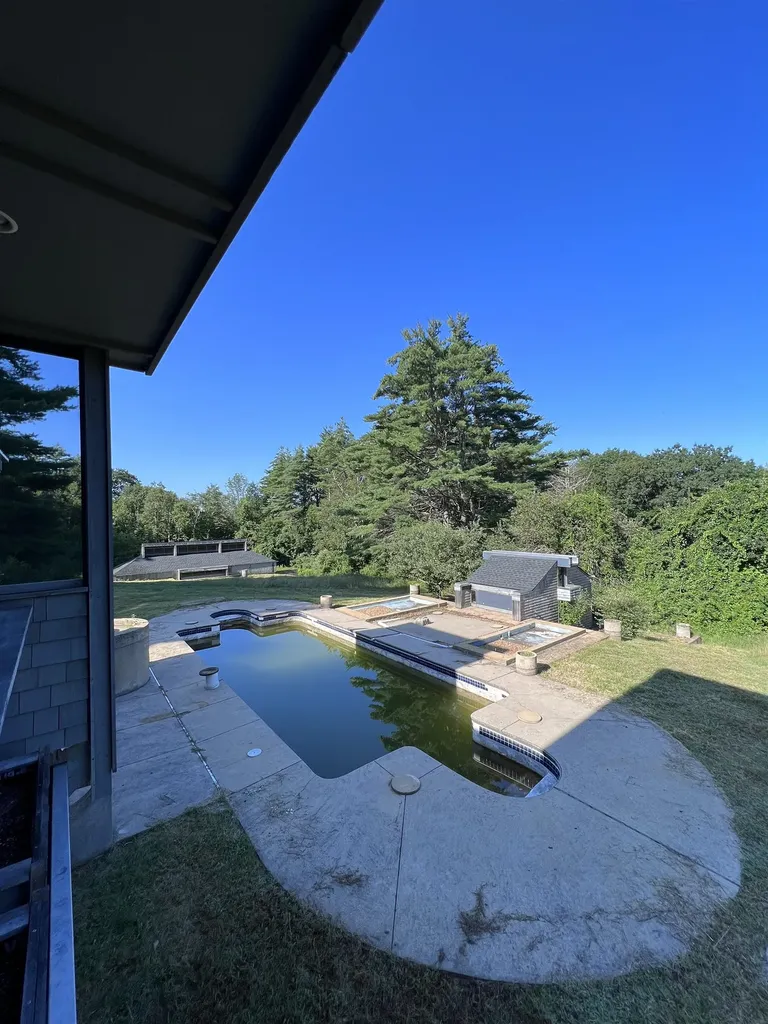 435 Avery Hill Road Alton NH 03810