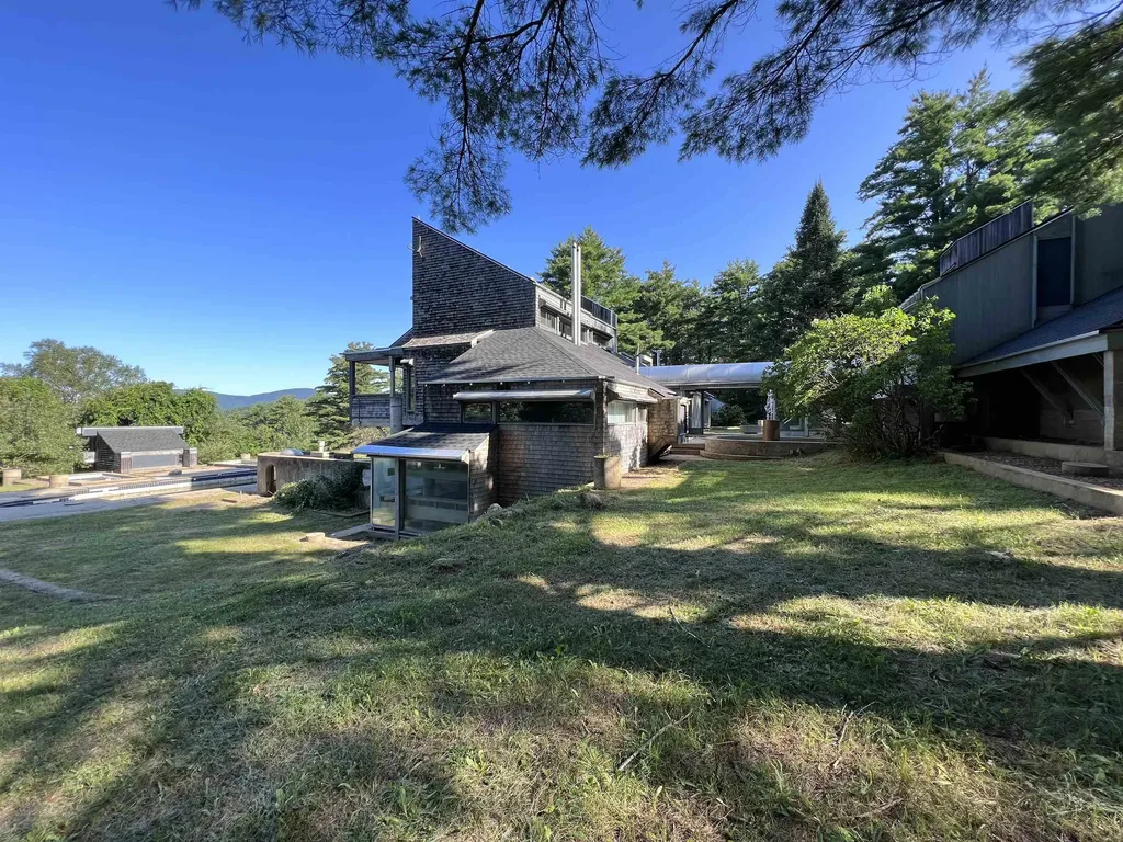 435 Avery Hill Road Alton NH 03810