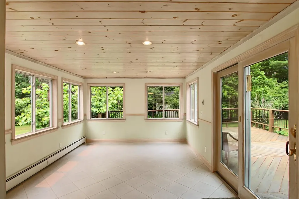 26 Ministerial Drive Merrimack NH 03054