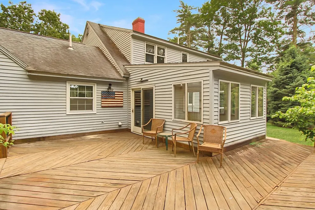 26 Ministerial Drive Merrimack NH 03054