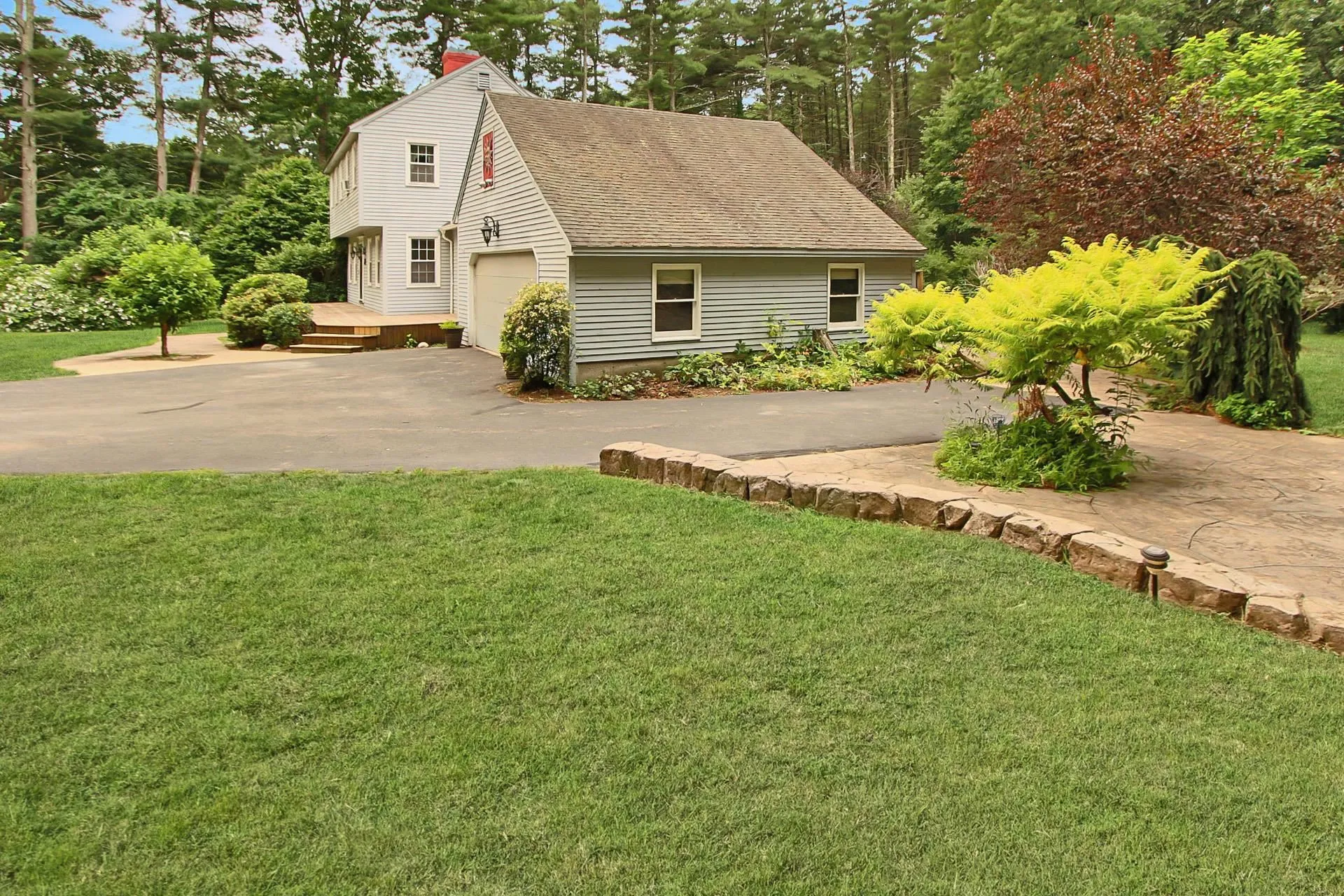 26 Ministerial Drive Merrimack NH 03054
