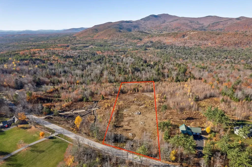 32 Durgin Road Tuftonboro NH 03816