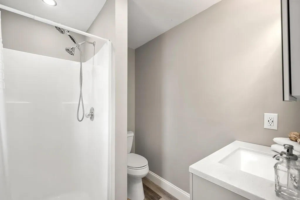 102 Kimball Road Amesbury MA 01913