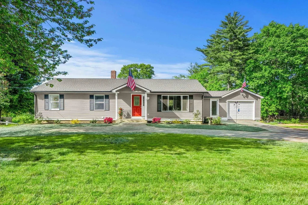 102 Kimball Road Amesbury MA 01913