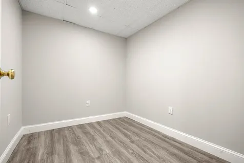 102 Kimball Road Amesbury MA 01913