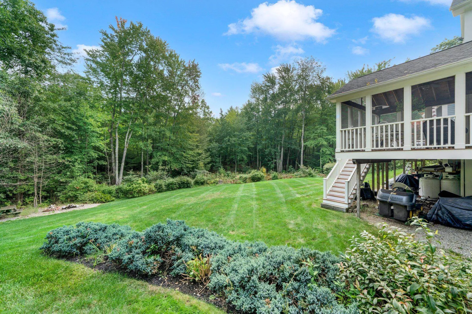 35 Colonel Daniels Drive Bedford NH 03110