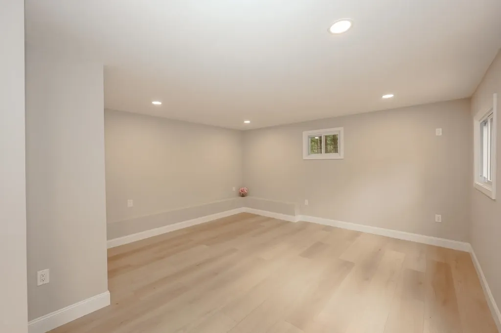 112 Gilson Road Nashua NH 03062