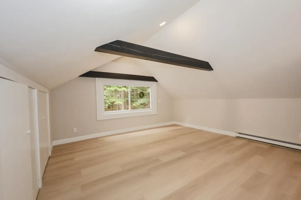 112 Gilson Road Nashua NH 03062