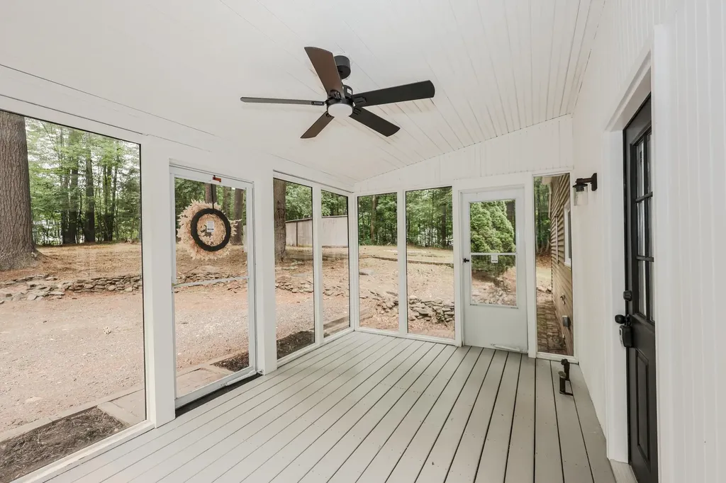 112 Gilson Road Nashua NH 03062