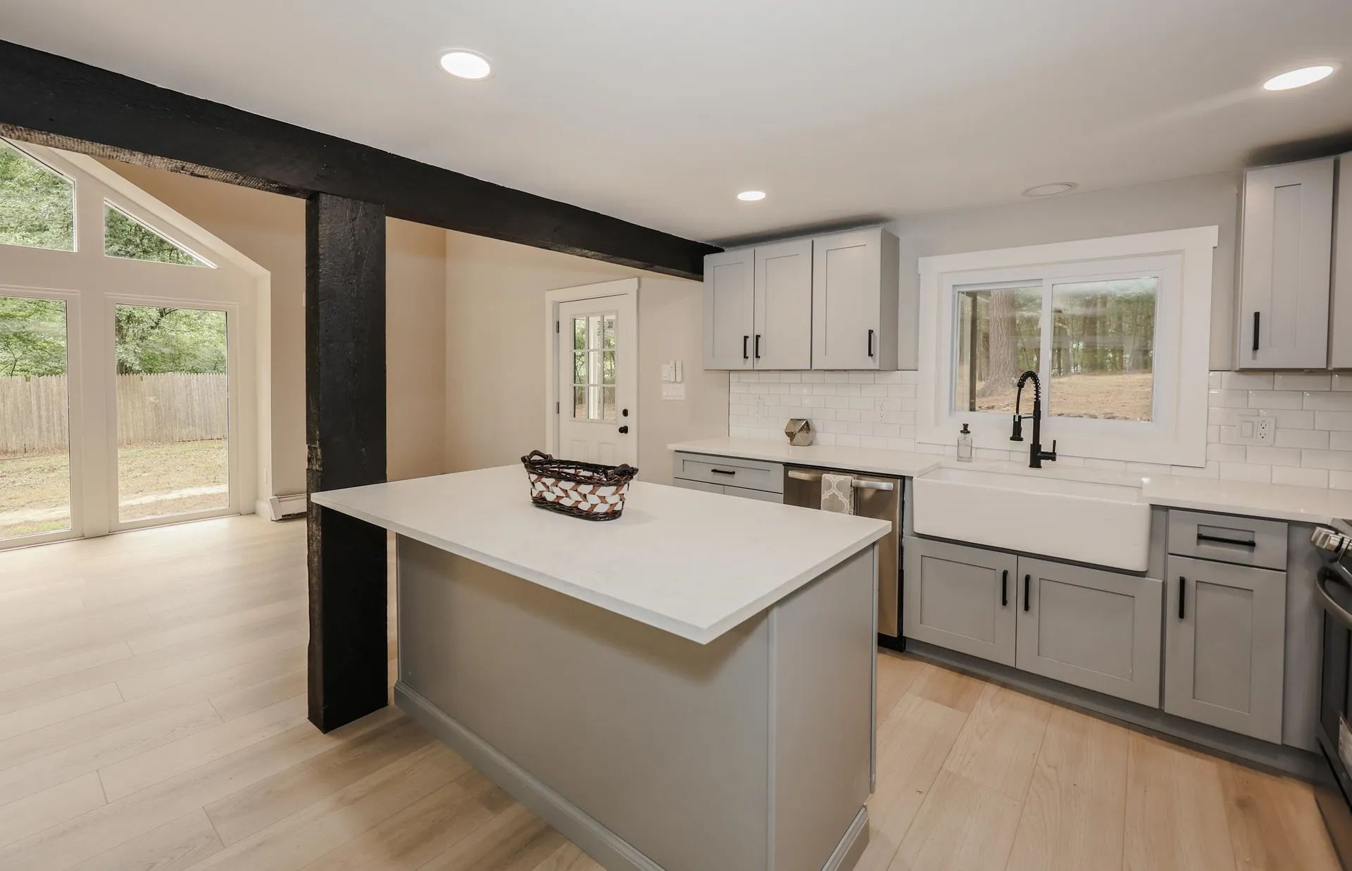 112 Gilson Road Nashua NH 03062