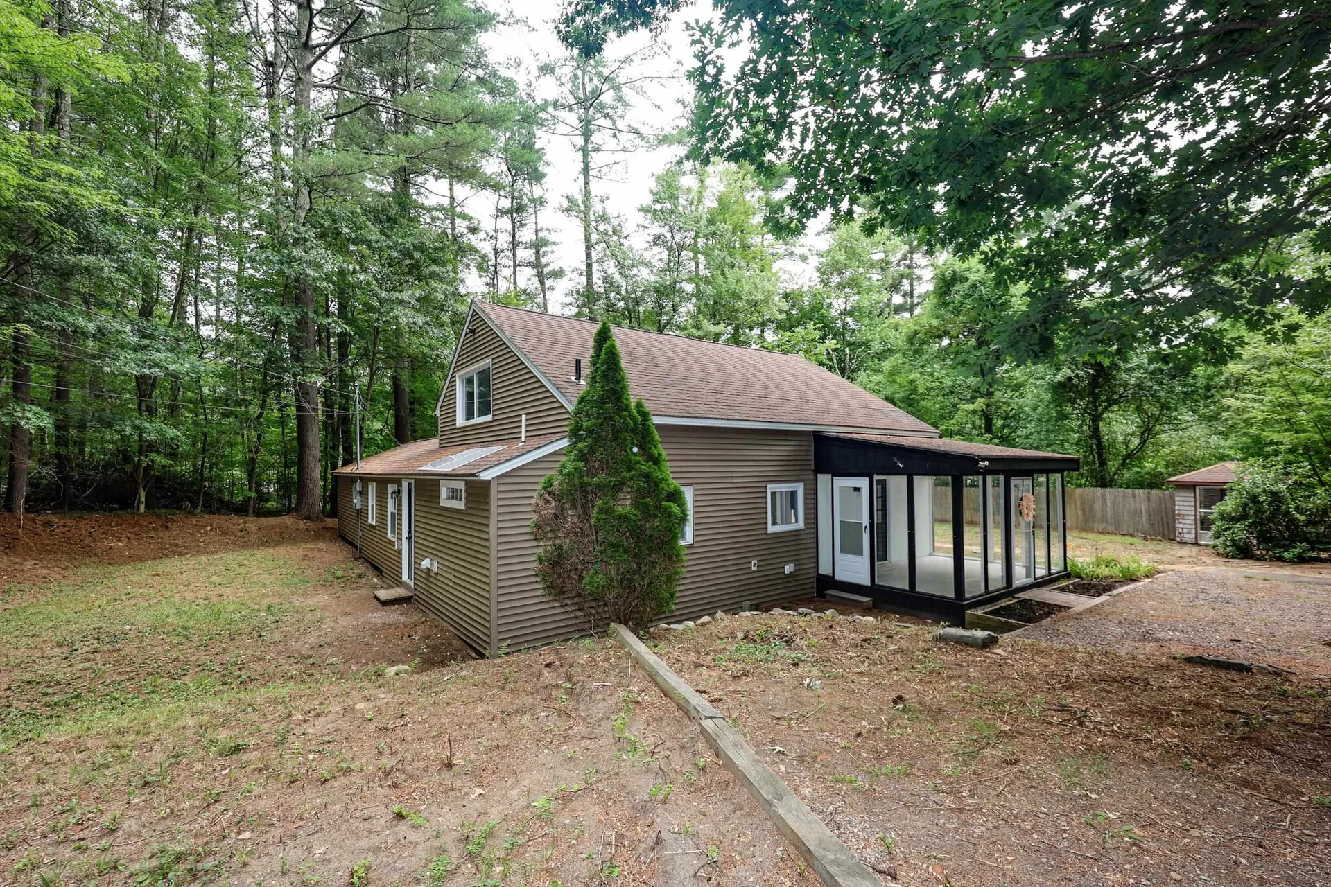 112 Gilson Road Nashua NH 03062