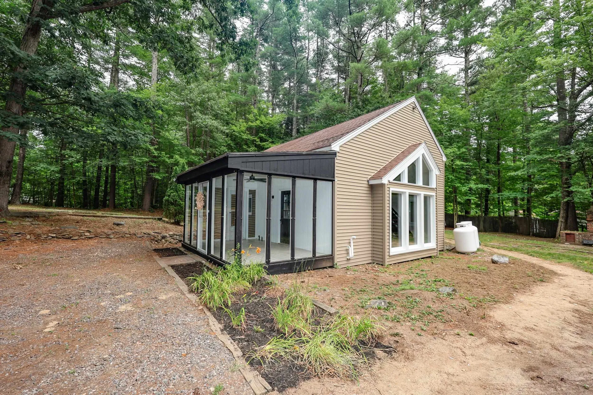 112 Gilson Road Nashua NH 03062