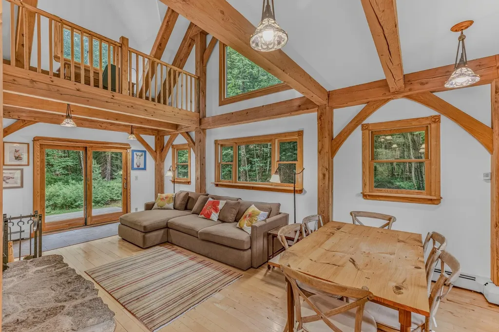 105 Swazey Lane Bethlehem NH 03574