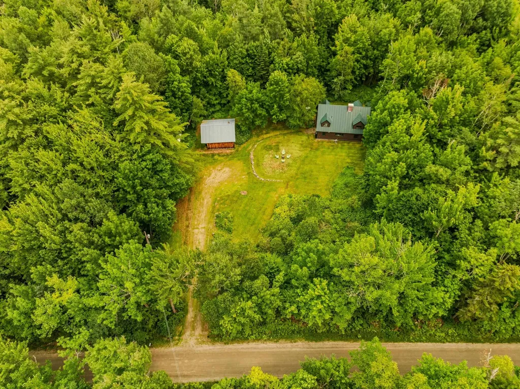 105 Swazey Lane Bethlehem NH 03574