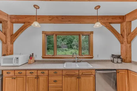 105 Swazey Lane Bethlehem NH 03574