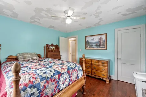 32 Rollins Road Rollinsford NH 03869