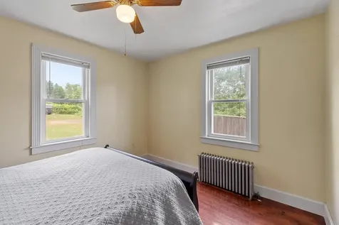 32 Rollins Road Rollinsford NH 03869