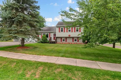 31 Hunting Ridge Lane Milton VT 05468