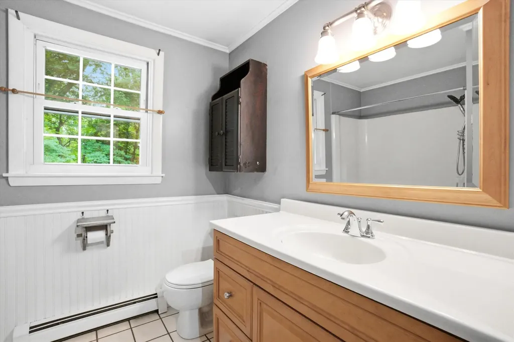 590 Laydon Street Manchester NH 03109