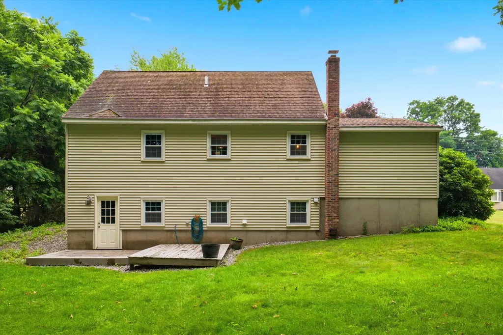 590 Laydon Street Manchester NH 03109