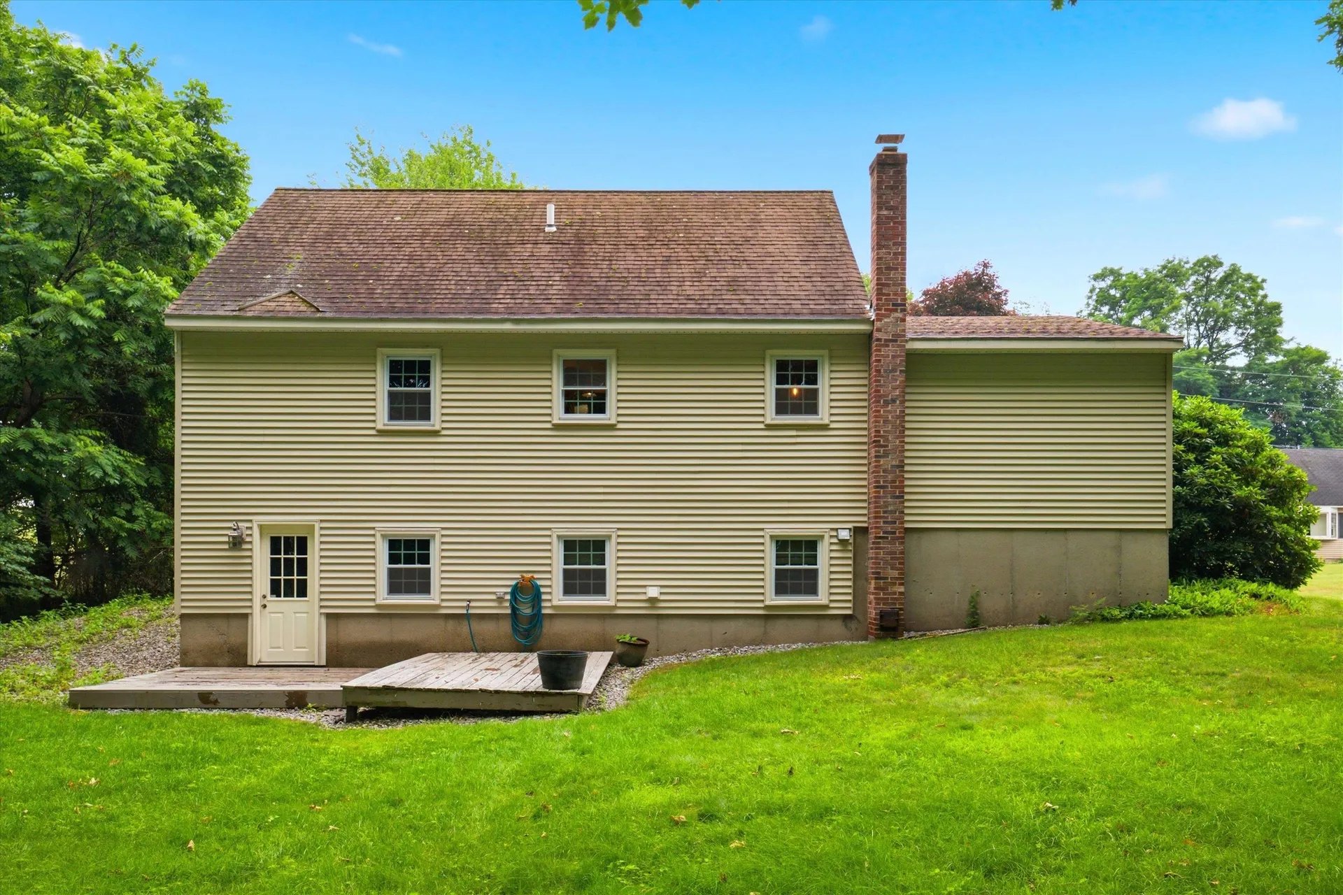 590 Laydon Street Manchester NH 03109