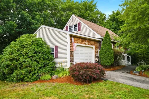 590 Laydon Street Manchester NH 03109