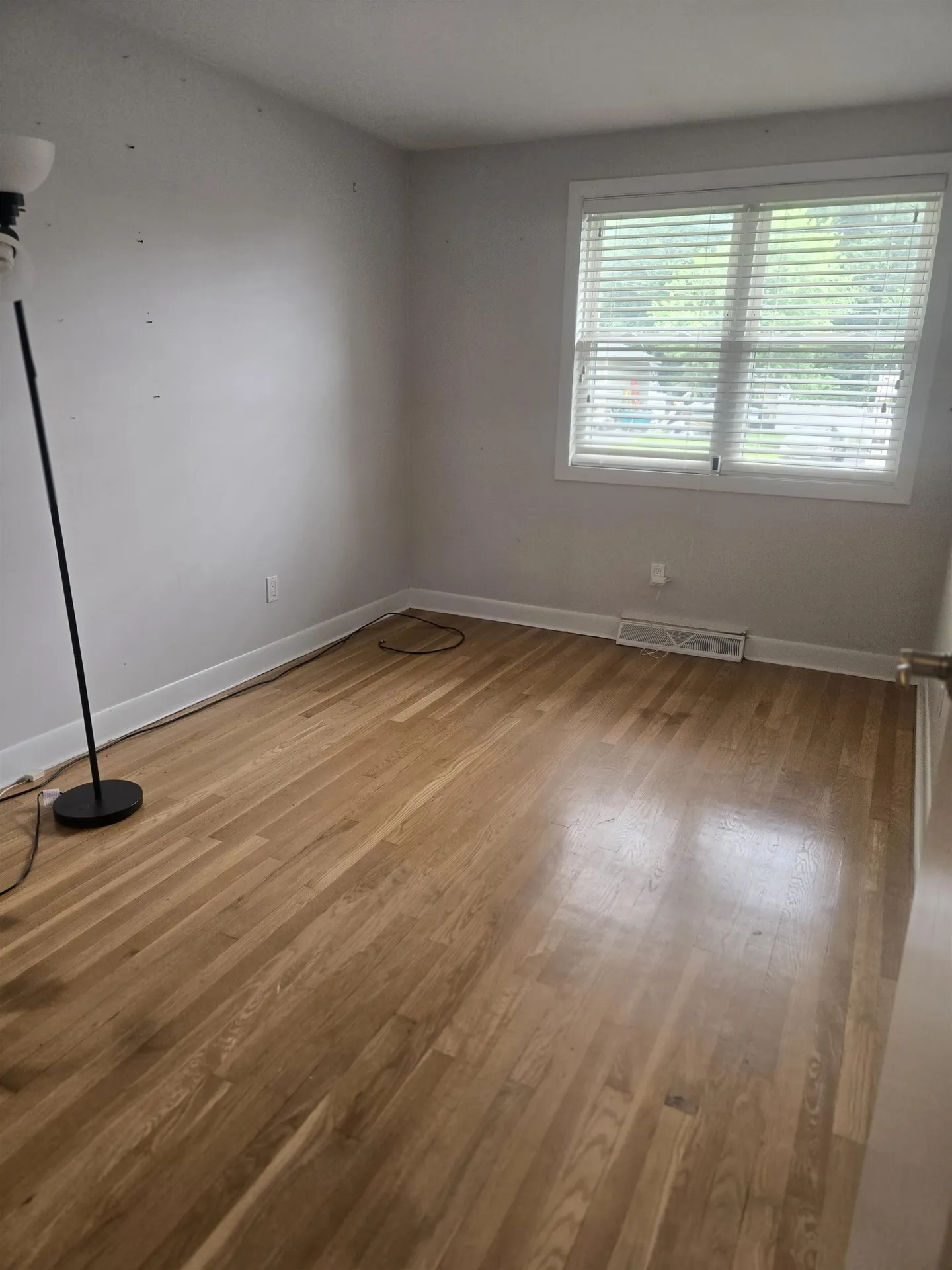 4 Forest Hills Drive Nashua NH 03060