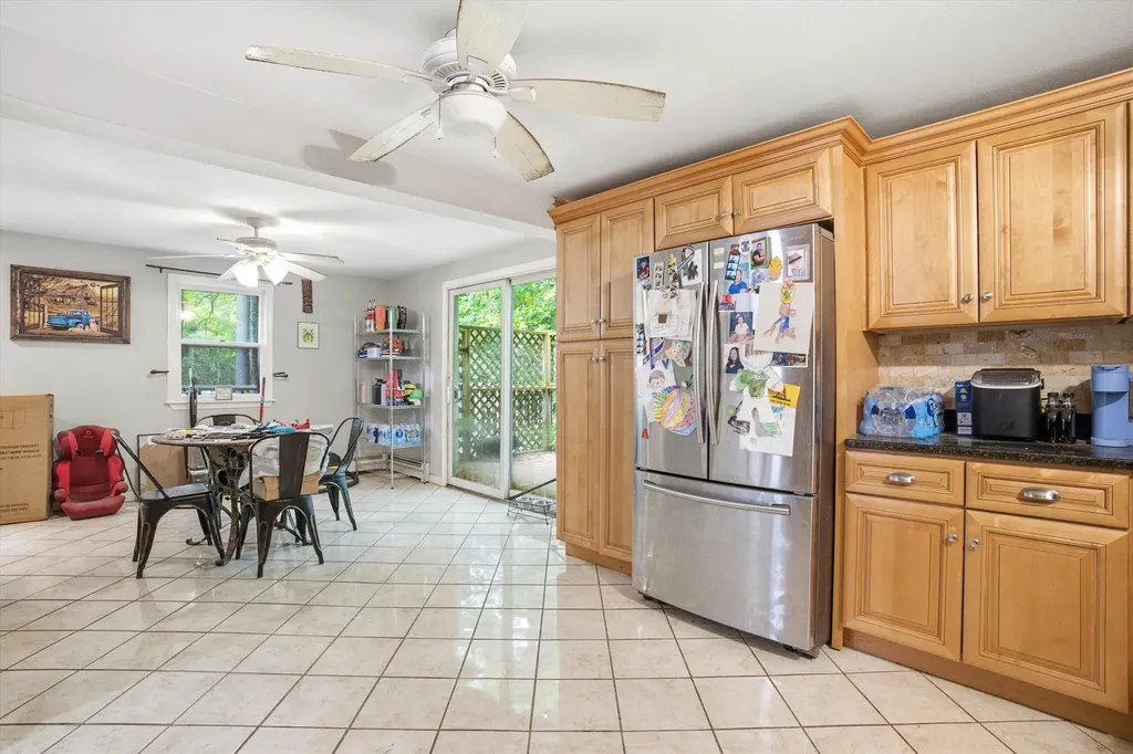 31 Chagnon Lane Hudson NH 03051