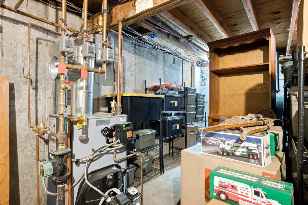 31 Chagnon Lane Hudson NH 03051