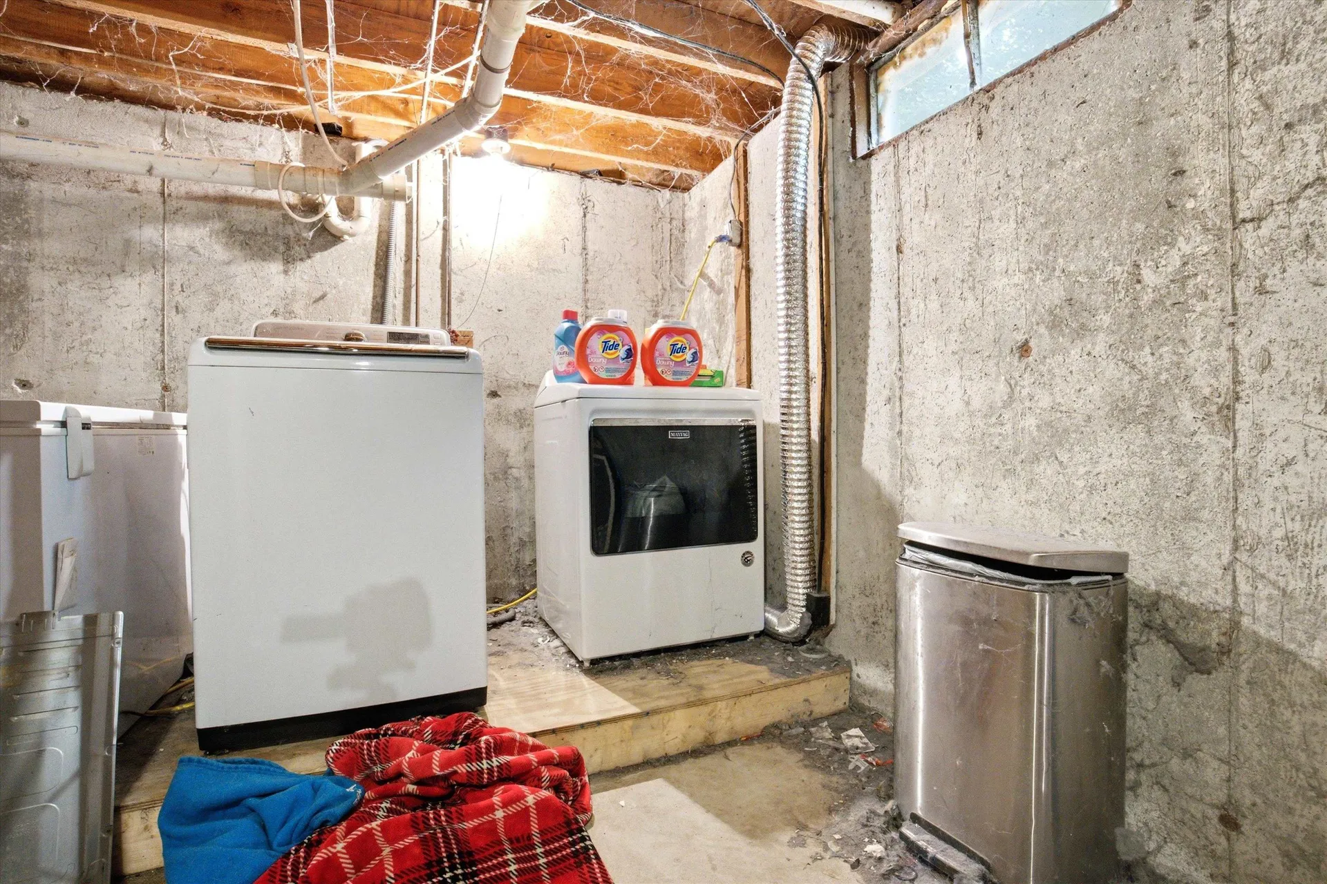 31 Chagnon Lane Hudson NH 03051