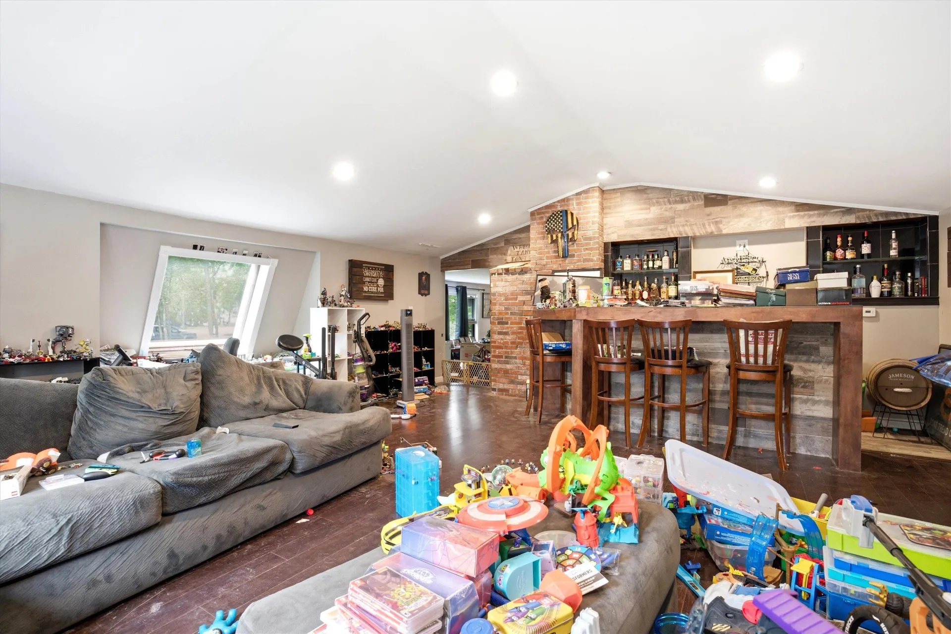 31 Chagnon Lane Hudson NH 03051
