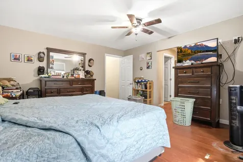 31 Chagnon Lane Hudson NH 03051
