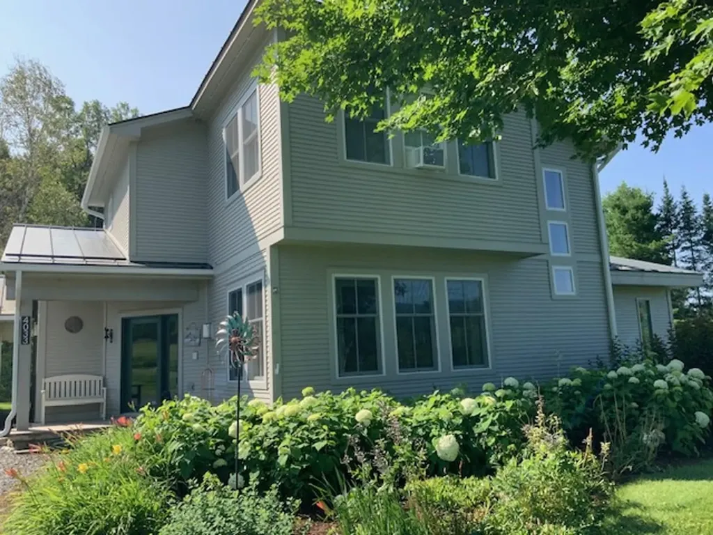 4033 East Warren Road Warren VT 05674
