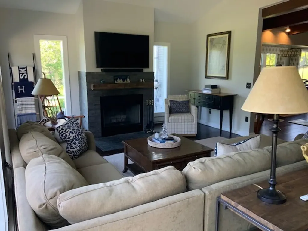 4033 East Warren Road Warren VT 05674