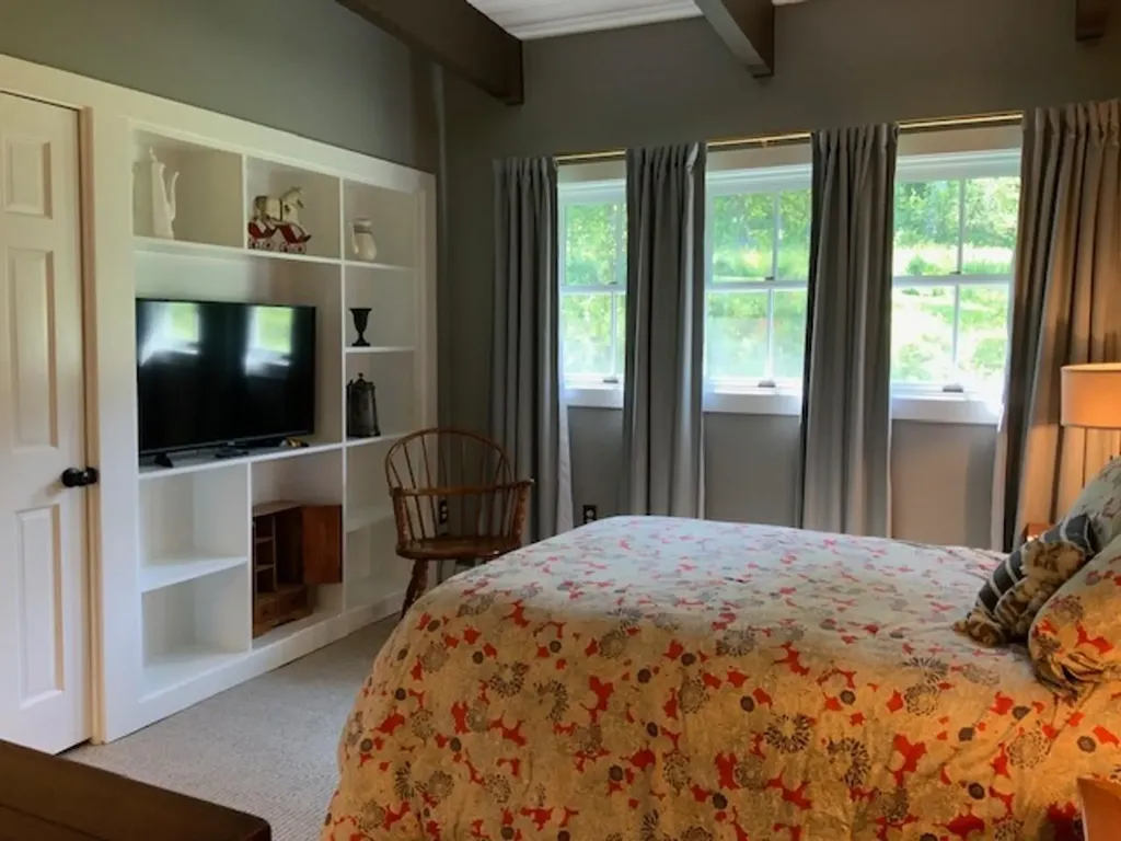 4033 East Warren Road Warren VT 05674