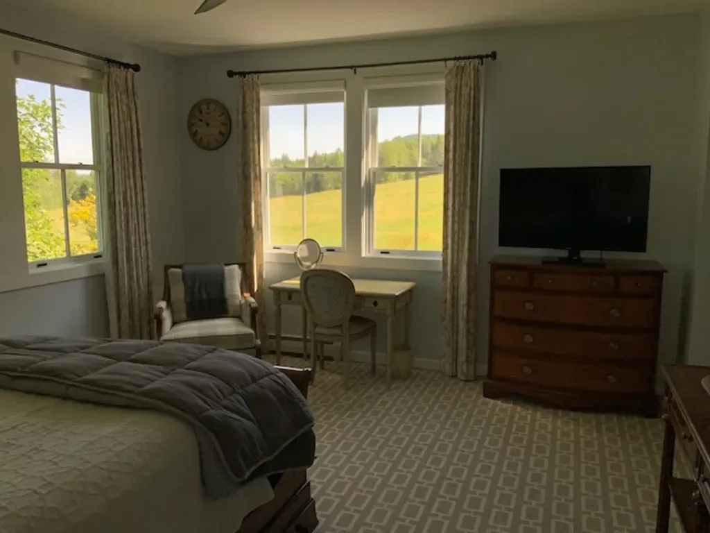 4033 East Warren Road Warren VT 05674