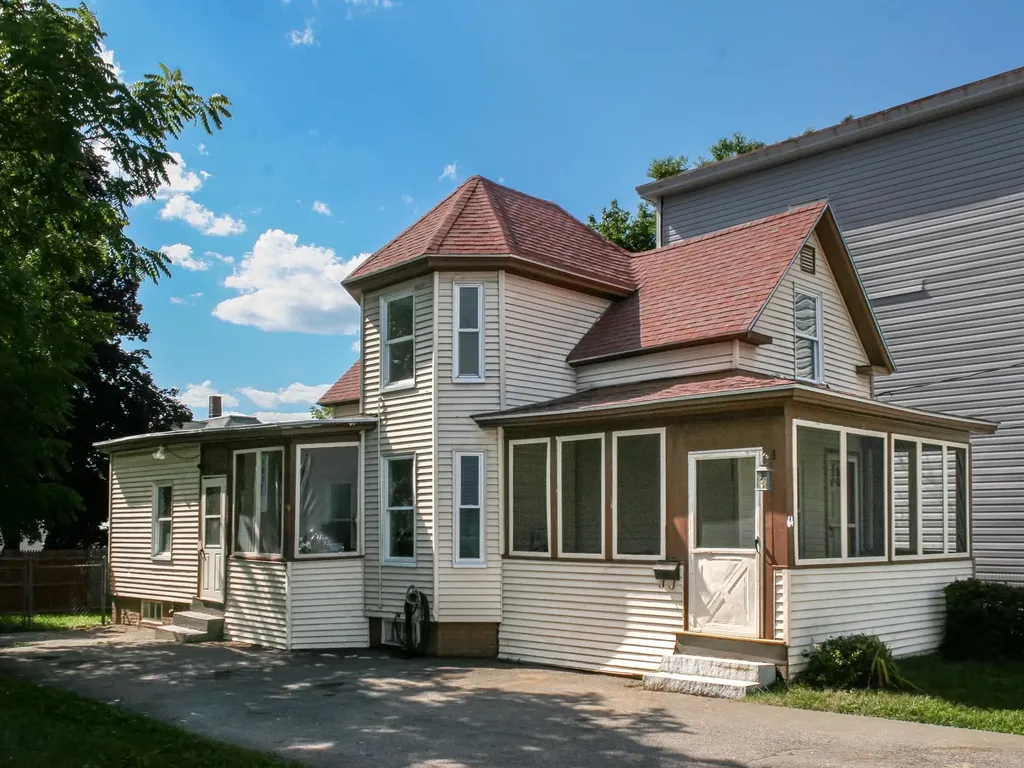 64 Laval Street Manchester NH 03102