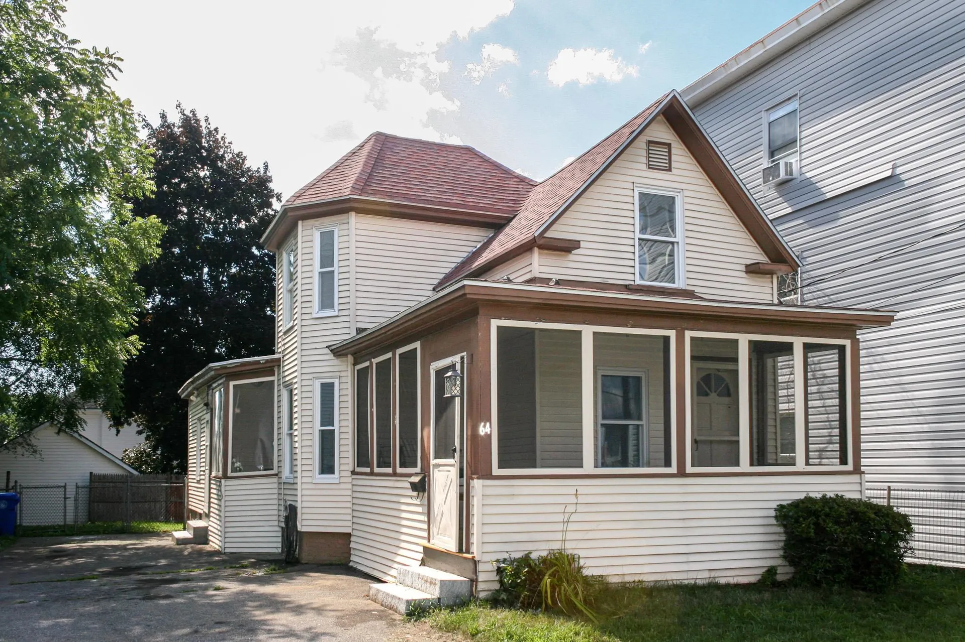 64 Laval Street Manchester NH 03102