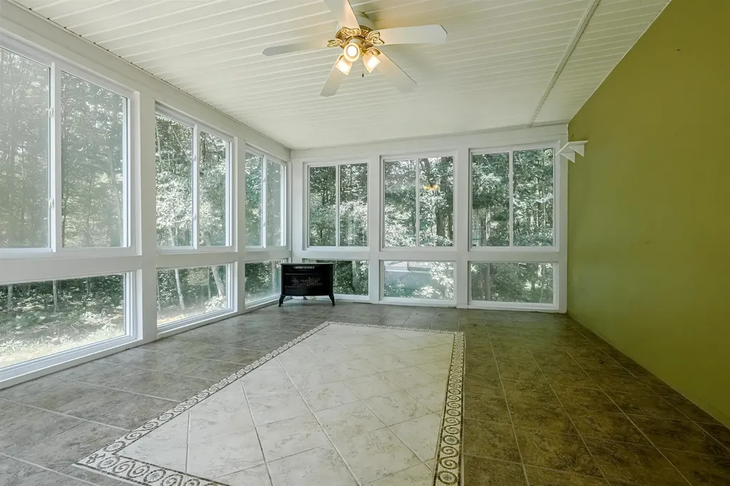 216 Kennedy Hill Road Goffstown NH 03045