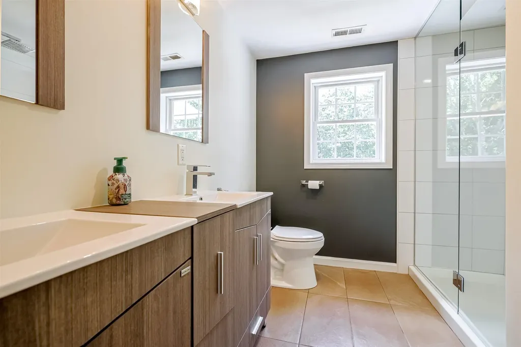 216 Kennedy Hill Road Goffstown NH 03045