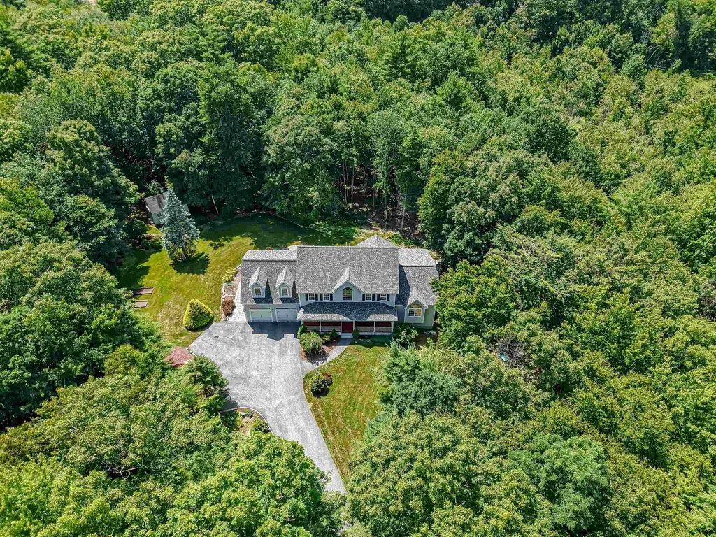 216 Kennedy Hill Road Goffstown NH 03045