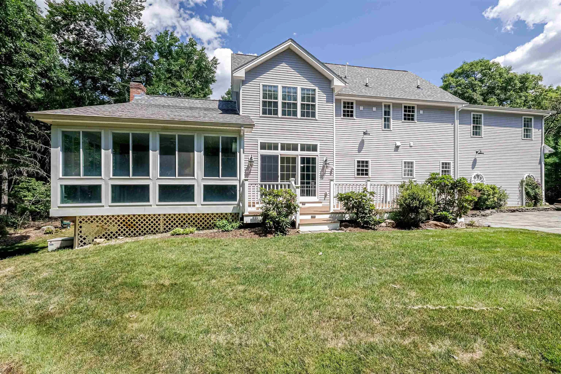 216 Kennedy Hill Road Goffstown NH 03045