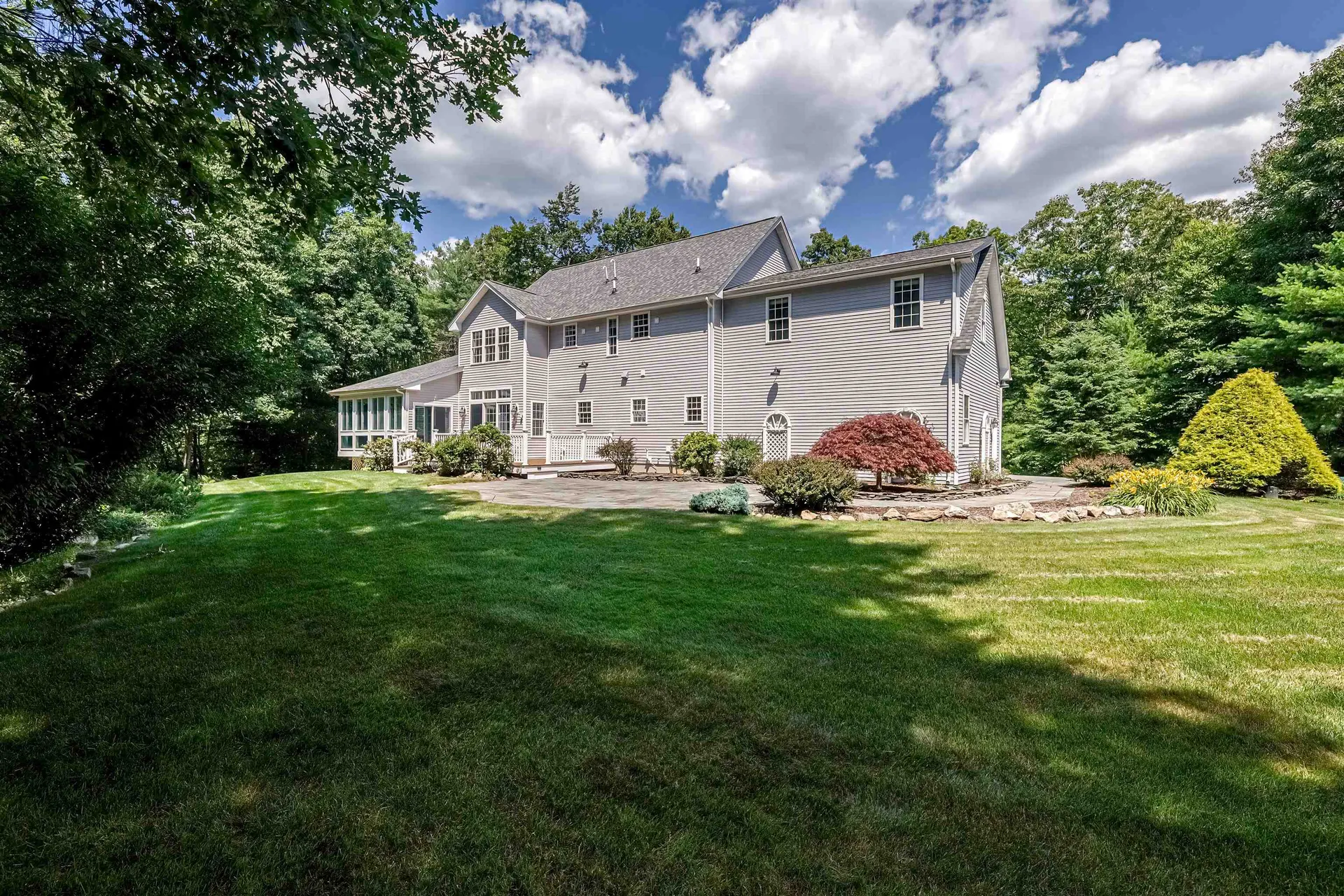 216 Kennedy Hill Road Goffstown NH 03045