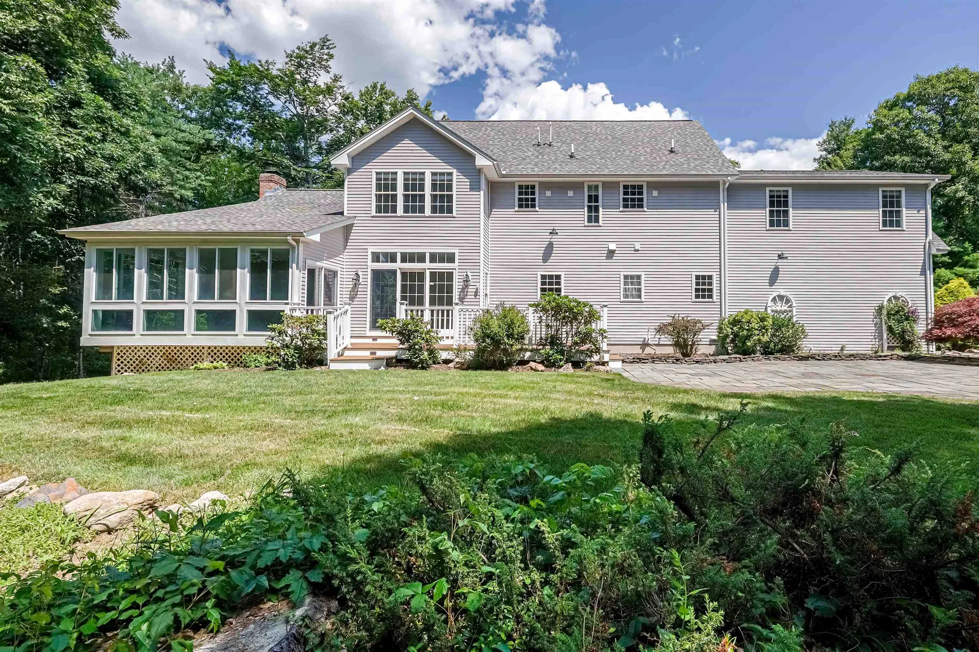 216 Kennedy Hill Road Goffstown NH 03045