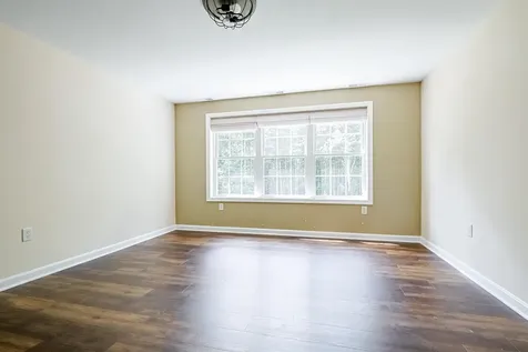 216 Kennedy Hill Road Goffstown NH 03045