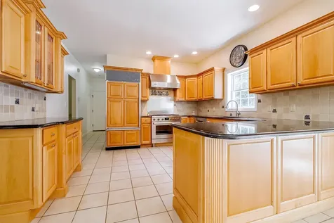 216 Kennedy Hill Road Goffstown NH 03045
