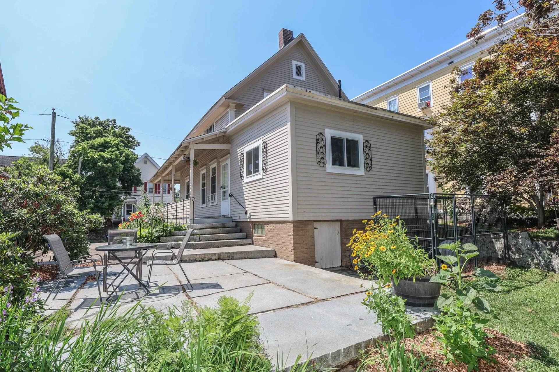 356 Pearl Street Manchester NH 03104