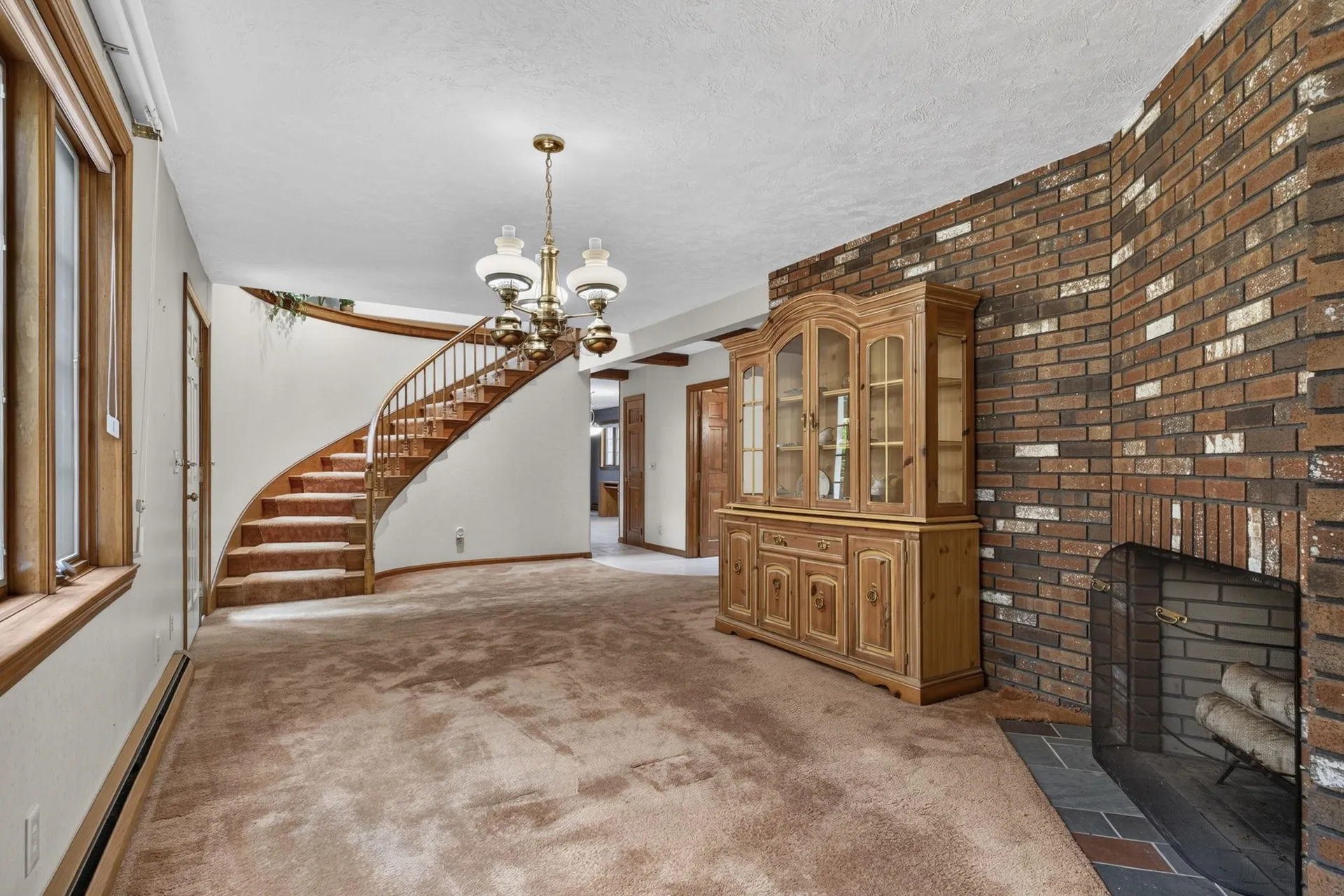 62 Hearthside Circle Bedford NH 03110