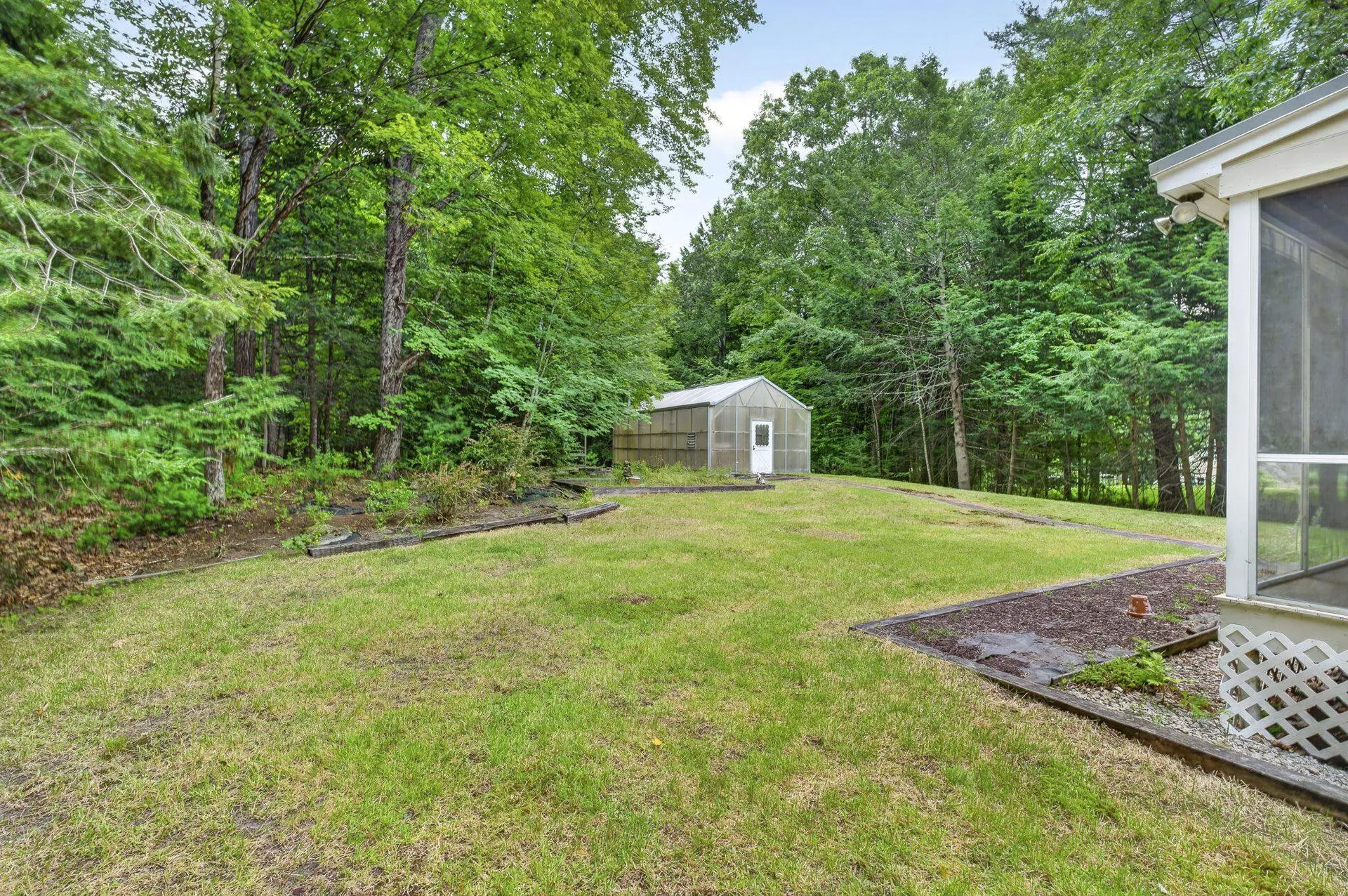62 Hearthside Circle Bedford NH 03110
